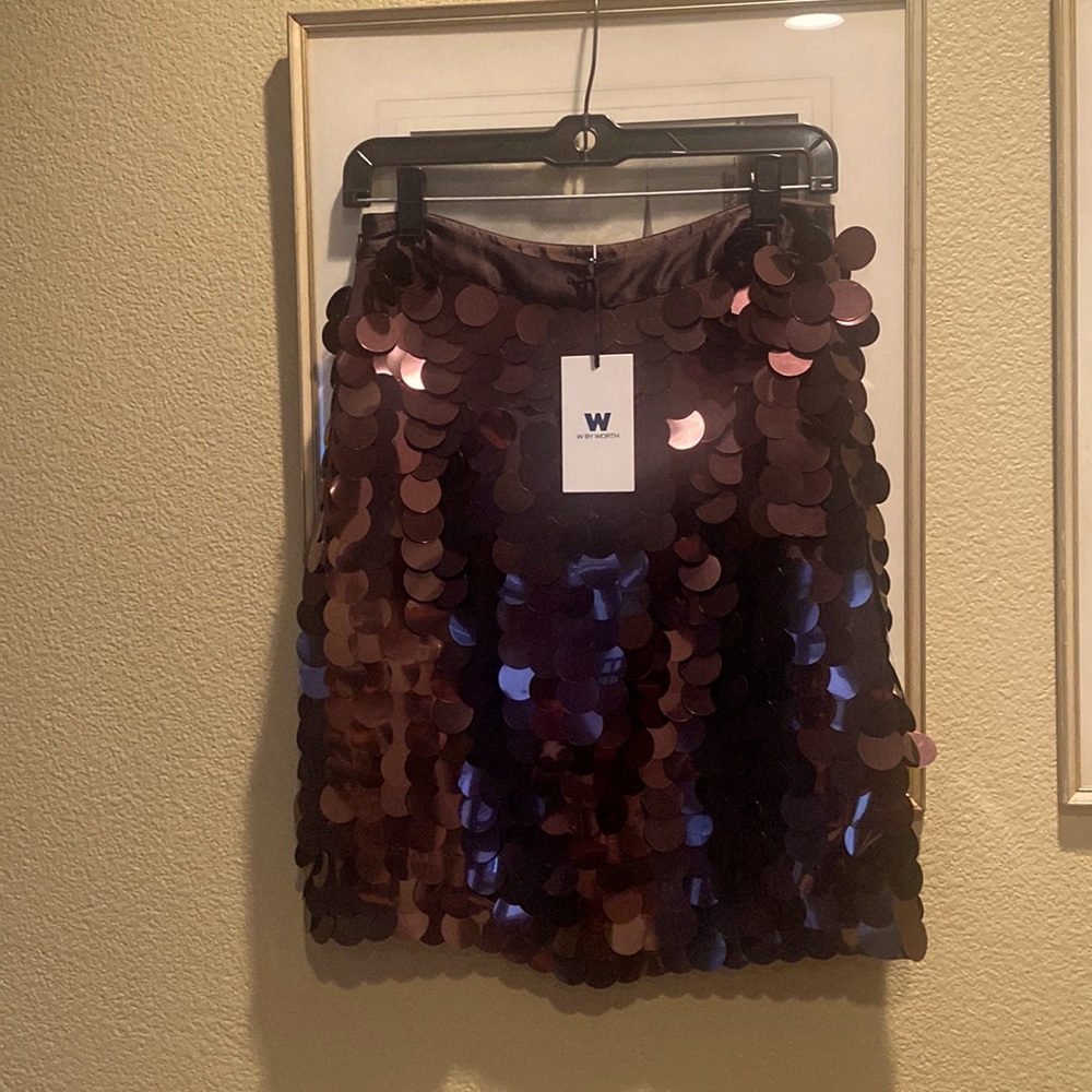 W By Worth.  Size 2  excellent condition. Fits like a size 4. Was a sample skirt